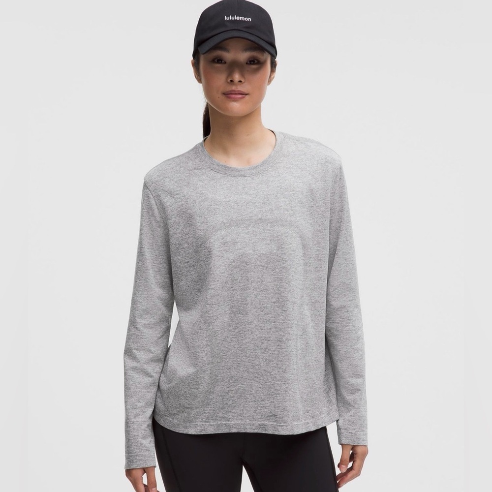 lululemon swiftly decontrated Gray Long Sleeve Tee